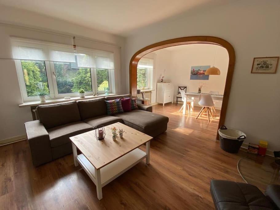 Feddersen Living Grosse Ferienwohnung - Garten - Terrasse - Smart Tv - Netflix Брунсбюттель Екстер'єр фото