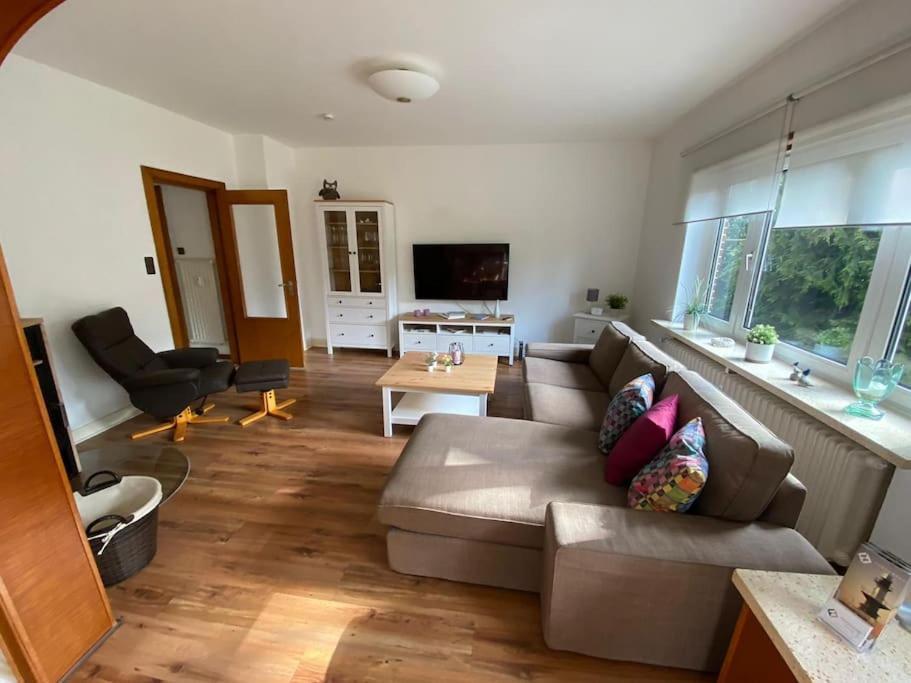 Feddersen Living Grosse Ferienwohnung - Garten - Terrasse - Smart Tv - Netflix Брунсбюттель Екстер'єр фото
